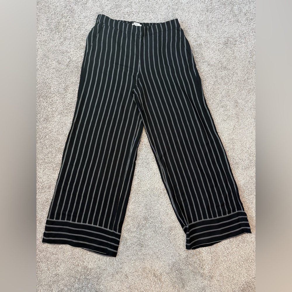NWT LOFT Wide Leg Crop/Capri Pants, Black/White Stripe Sz Large Tall